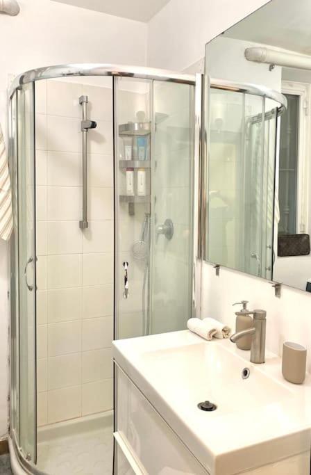 Duomo Area 2 Bedroom Deluxe * Mailand
